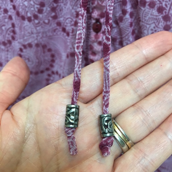 MEXX sheer capped sleeve top - Picture 7 of 9